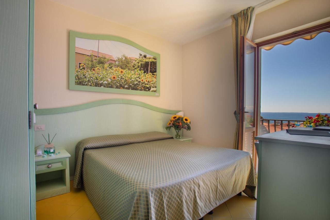 Hotel Sardi Пормонте Екстер'єр фото